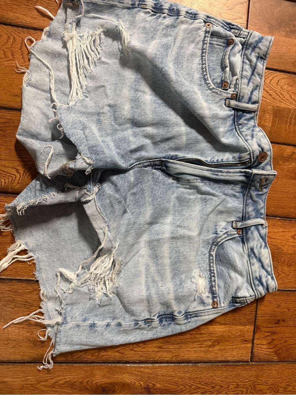 American Eagle Outfitters Light Wash Distressed Denim Shorts